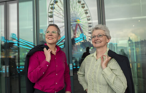 Astrid Jakob, secrétaire générale et Judith Müller, assistante de direction